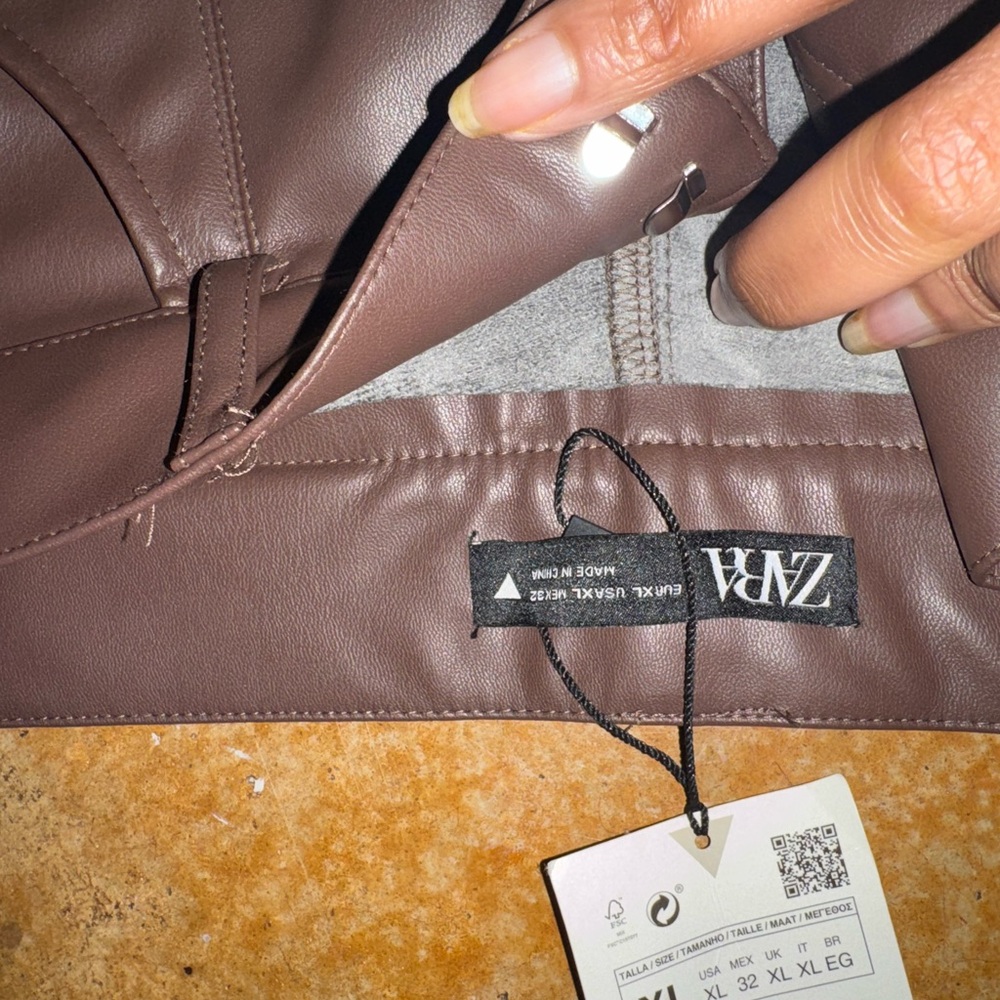 Zara Faux Leather Brown Flare Pants - Picture 5 of 7